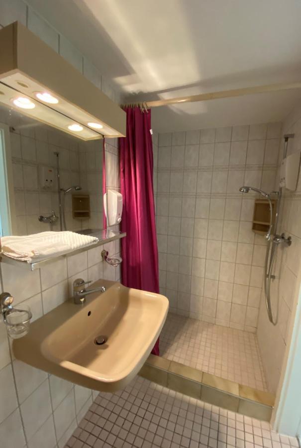 Apart-Hôtel Le Pont-de-Thielle Gals Extérieur photo