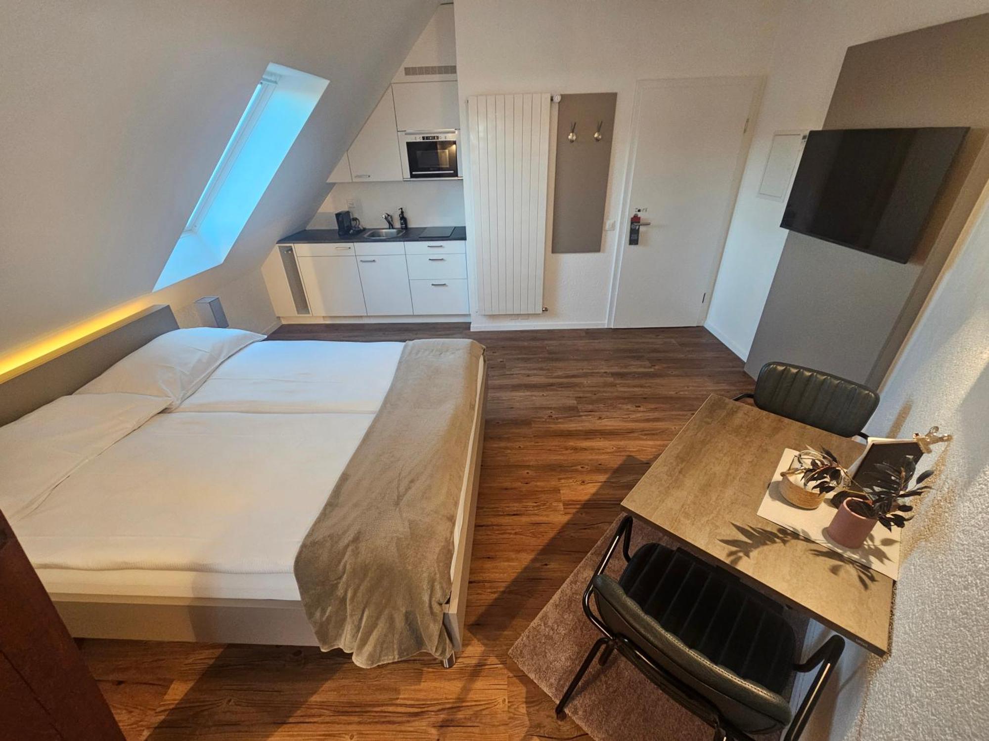 Apart-Hôtel Le Pont-de-Thielle Gals Extérieur photo